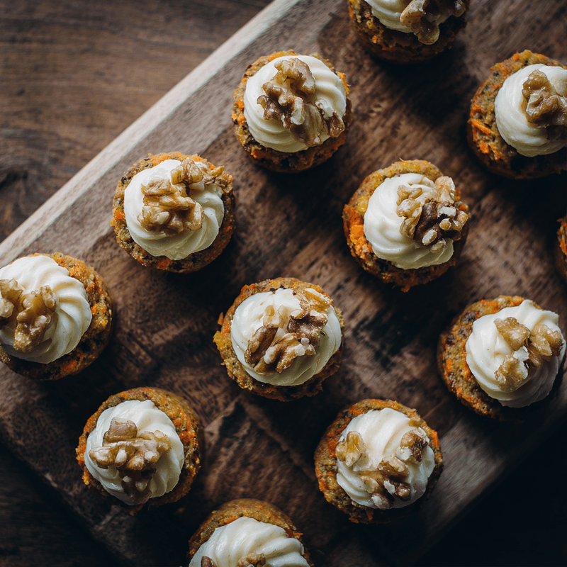 Ultimate Mini Carrot Cakes: Deliciously Creamy Treats